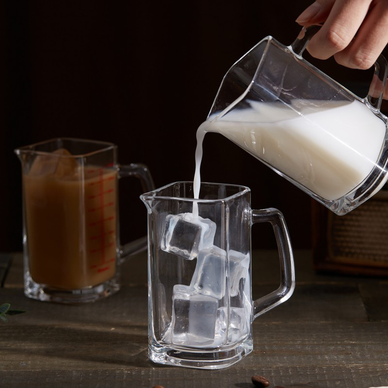 كوب قياس زجاجي مقاوم للحرارة ب - مراجعة Candle Making Jug وسعره